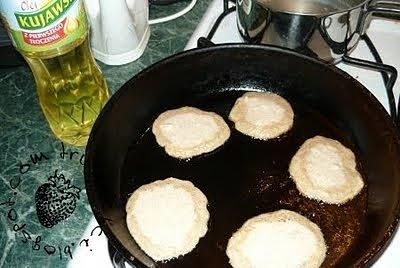 Jabłka w cieście na słodko