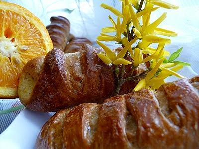 Drożdżowe grzebienie pomarańczowo-czekoladowe