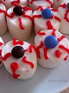 Oczy na Halloween