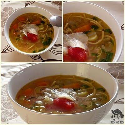 Szybkie minestrone z bazylią