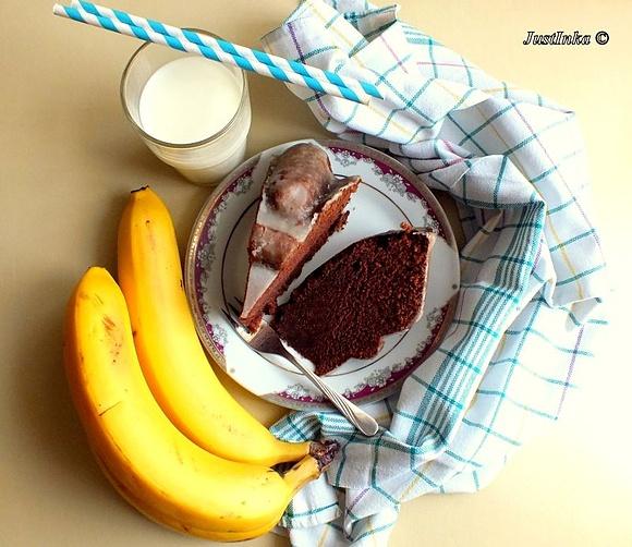 Babka czekoladowa z dżemem