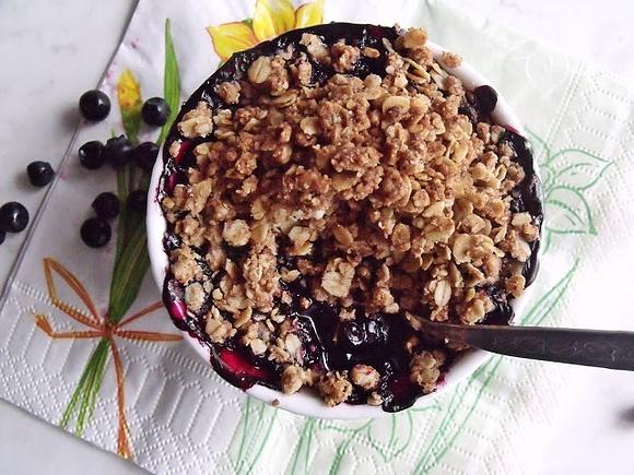 Owsiane crumble jagodowe