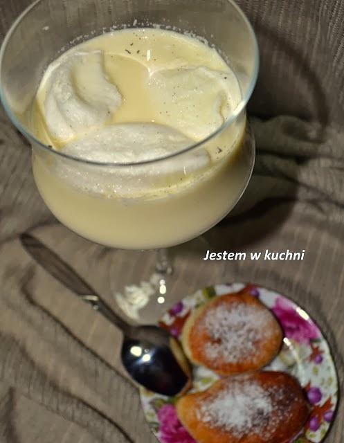 Zupa nic z racuchami drożdżowymi - przepis na słodką zupę