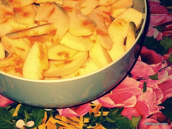 Delikatna szarlotka bez cukru dla wszystkich