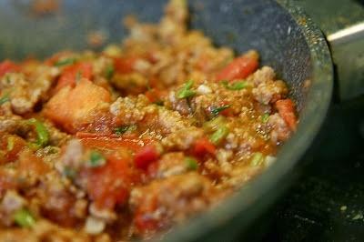 Wołowina w czerwonym sosie curry