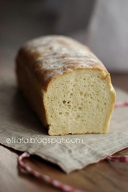 Farmhouse loaf czyli chleb awaryjny do tostów i grzanek