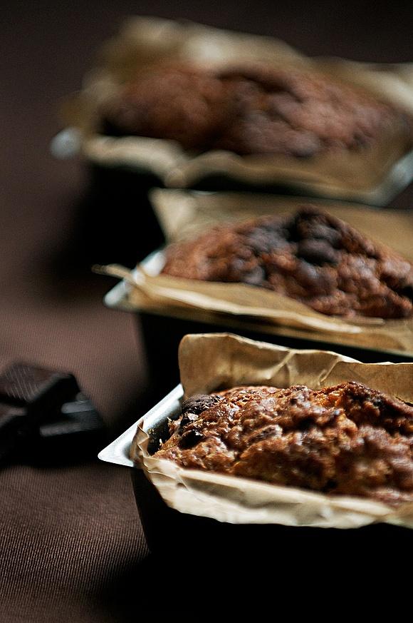 Cytrynowy chleb bananowy z oliwą i czekoladą