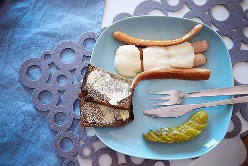 Smażone parówki z mozzarellą
