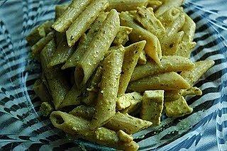 Penne z pesto i tofu