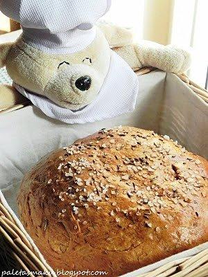 Chleb z parmezanem, kminkiem i solą morską