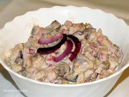Sałatka ze śliwkami w occie