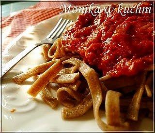 Pasta integrale z tuńczykiem i pomidorami