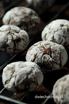 Chocolate crinkles
