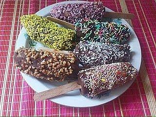 Lody bananowe
