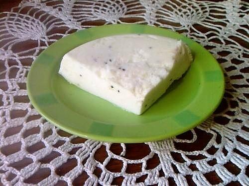 Semifreddo z kiwi