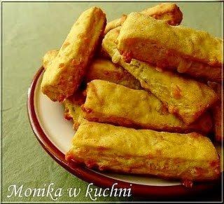 Pikantne paluszki serowe