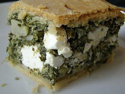Szpinak i feta w cieście z oliwy z oliwek