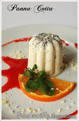 Panna Cotta z musem truskawkowym