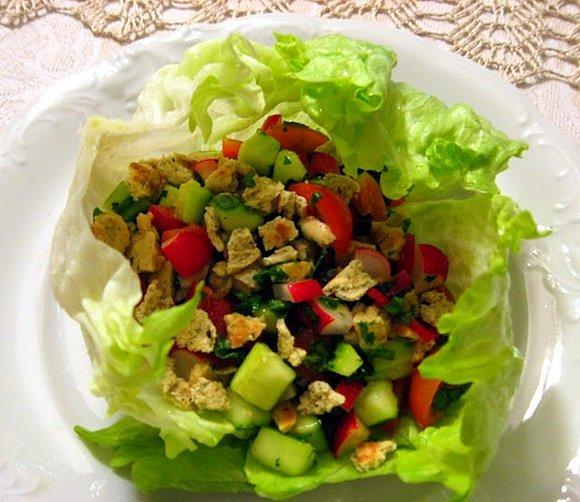 Fattoush sałatka libańska