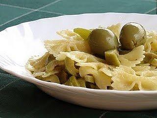 Bardzo oliwkowe farfalle
