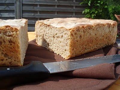 Mój pierwszy chleb żytni na zakwasie