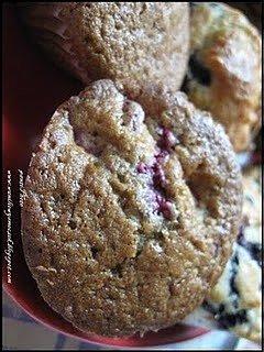 Malinkowe muffinki na grilla - kruche i lekkie