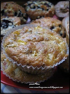 Muffinki z wędzonym szynką i kukurydzą