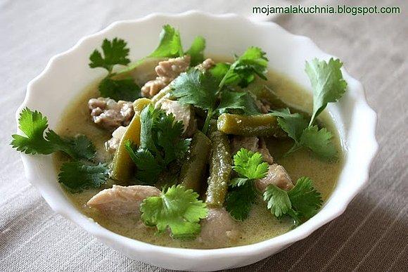 Zielone curry z kurczakiem