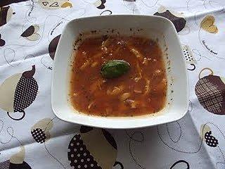 Zupa pomidorowo-cukiniowa