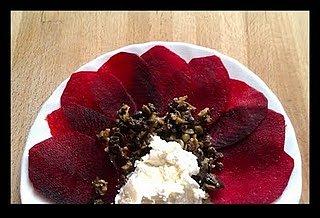 Carpaccio z gotowanych i marynowanych buraczków