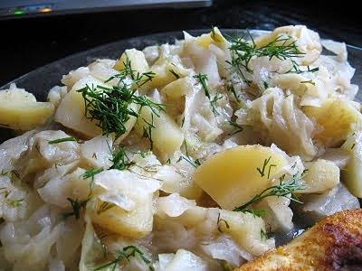 Kapusta z ziemniakami - jednogarnkowe danie z kapustą