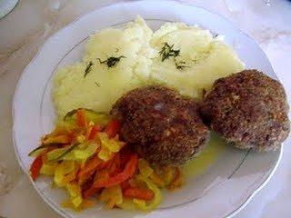 Mielone z pieczarkami i serem