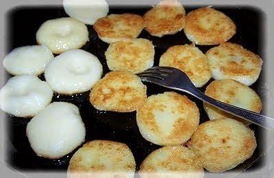 Mini placki z odgrzewanych klusek śląskich