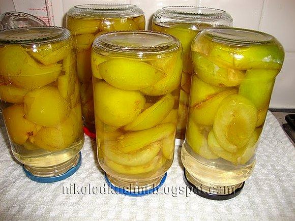 Kompot z renklod z wanilią