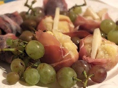 Figi w szynce parmeńskiej z serem pecorino