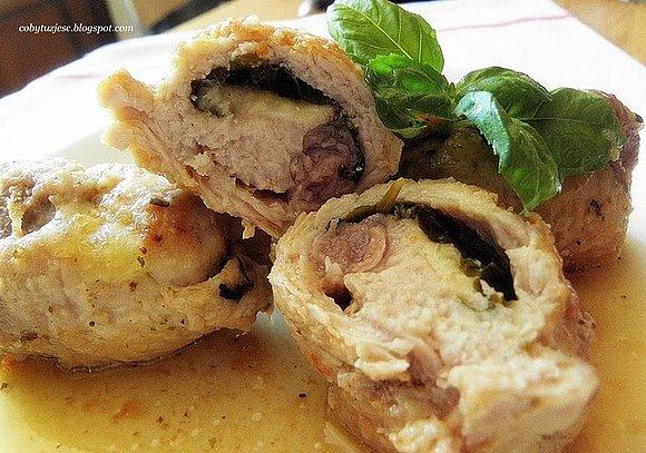 Roladki schabowe z bazylią i mozzarellą