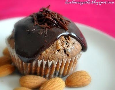 Muffiny czekoladowo-migdałowe