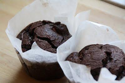 Czekoladowe muffiny z gruszkami