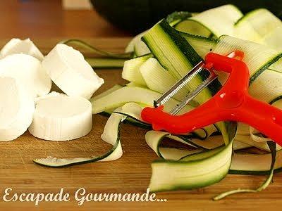 Pappardelle cukiniowe z sosem śmietanowym i kozim serem
