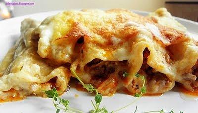 Cannelloni z mięsem i serem bałkańskim pod beszamelem