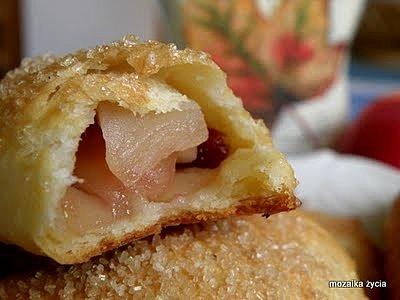 Pierożki z gruszkami i żurawiną