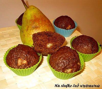Cynamonowe muffiny z gruszką