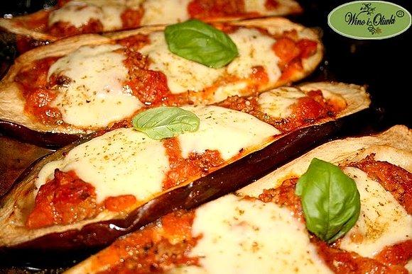 Bakłażany zapiekane z mięsem, pomidorami i mozzarellą