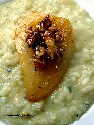Risotto z gorgonzolą i karmelizowanymi gruszkami