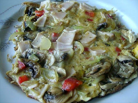 Omlet z szynką klasyczny