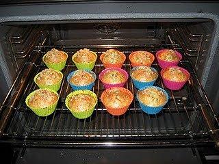 Muffinki cukiniowo-bazyliowe oraz indyk z korzeniem pietruszki