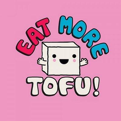 Surówka z marchwi z tofu, mango i sezamem - wegetariańska do lunchu