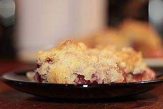 Plum crumble