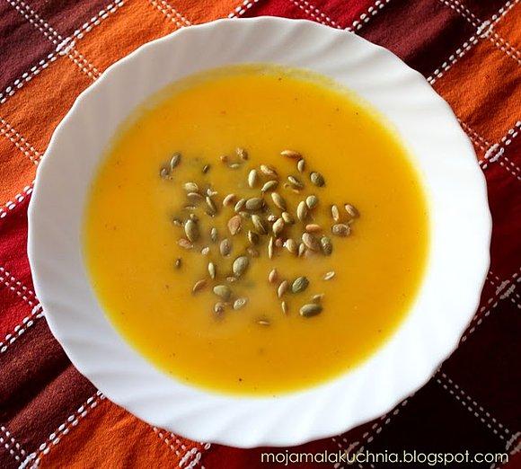 Zupa z pieczonej dyni