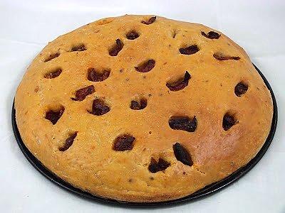 Focaccia z suszonymi pomidorami
